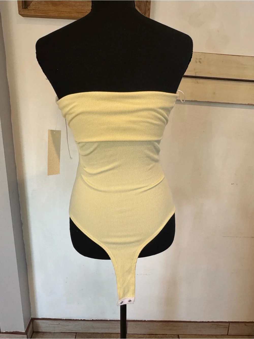 Girls' Strapless Ribbed One-Piece Bodysuit in Pale Yellow
